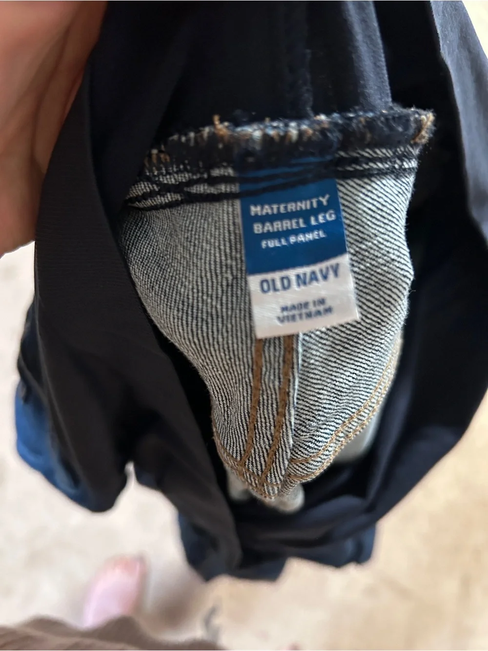 Old Navy Full Panel Barrel Ankle Jeans- Dark Wash